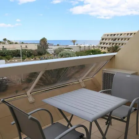 99, Heliopolis E Au Village Naturiste * Agde
